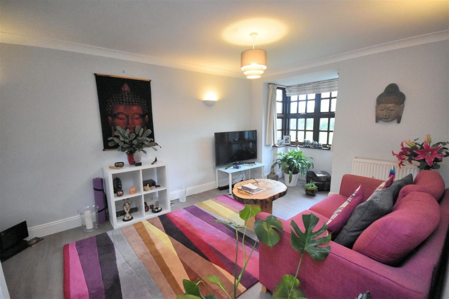 Images for Central Wendover EAID:christopherpalletapi BID:82450-1