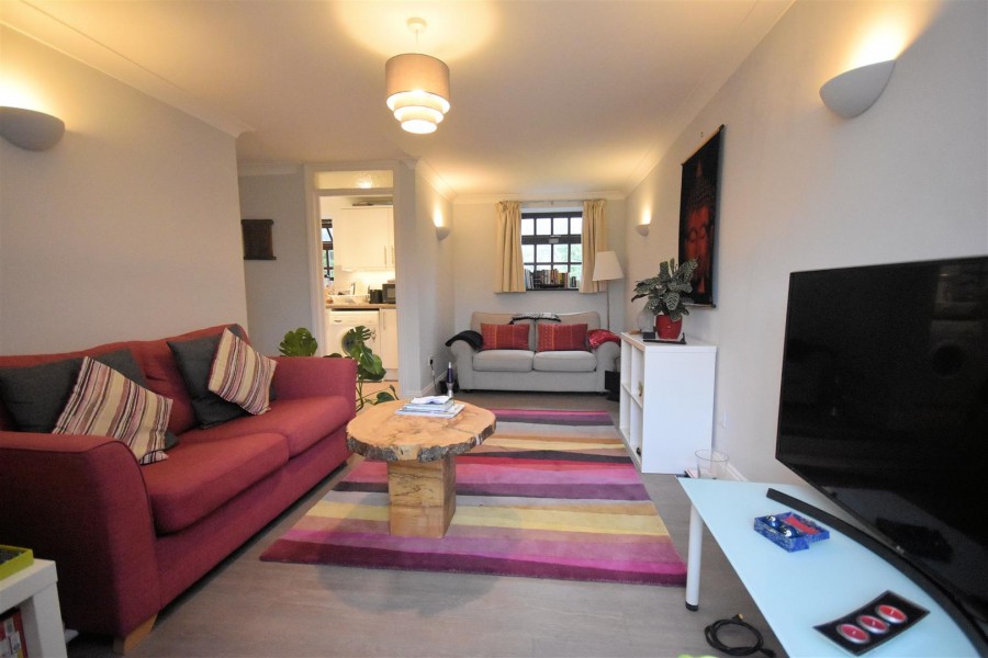 Images for Central Wendover EAID:christopherpalletapi BID:82450-1