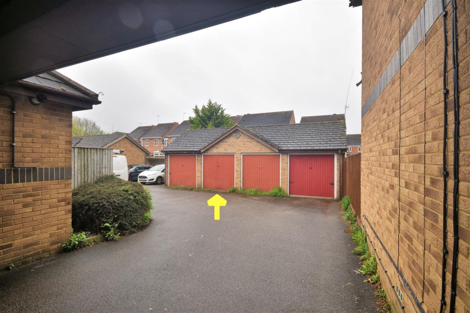Images for Immaculate Home with Garage, Watermead EAID:christopherpalletapi BID:82450-1