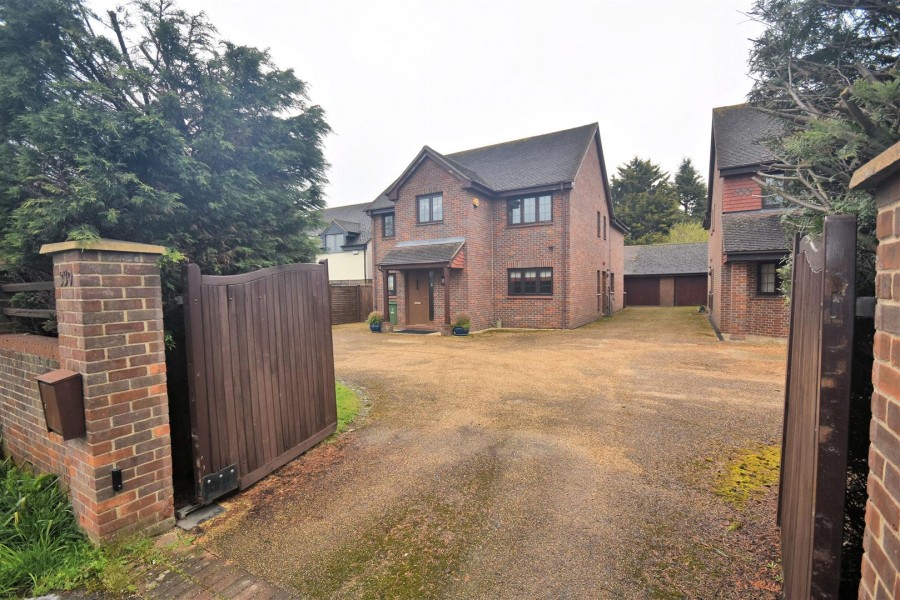 Images for Wendover Road, Weston Turville EAID:christopherpalletapi BID:82450-1