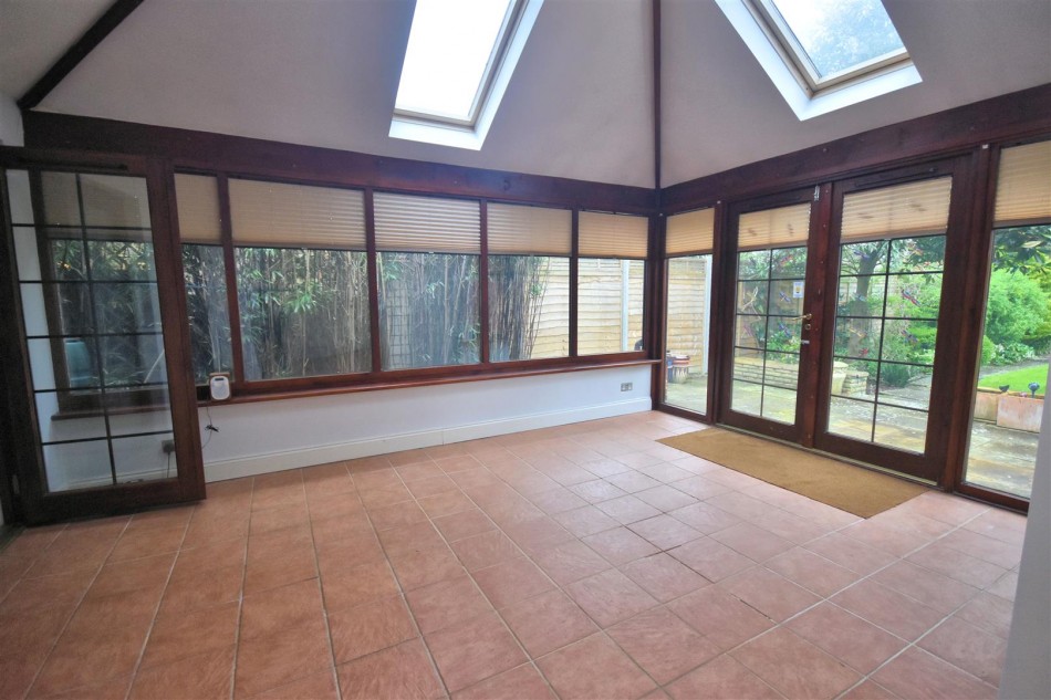Images for Wendover Road, Weston Turville EAID:christopherpalletapi BID:82450-1